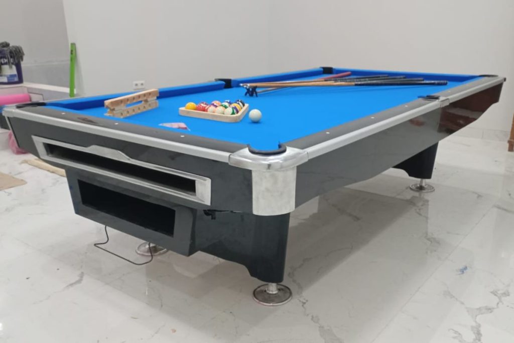 meja billiard standar rumah