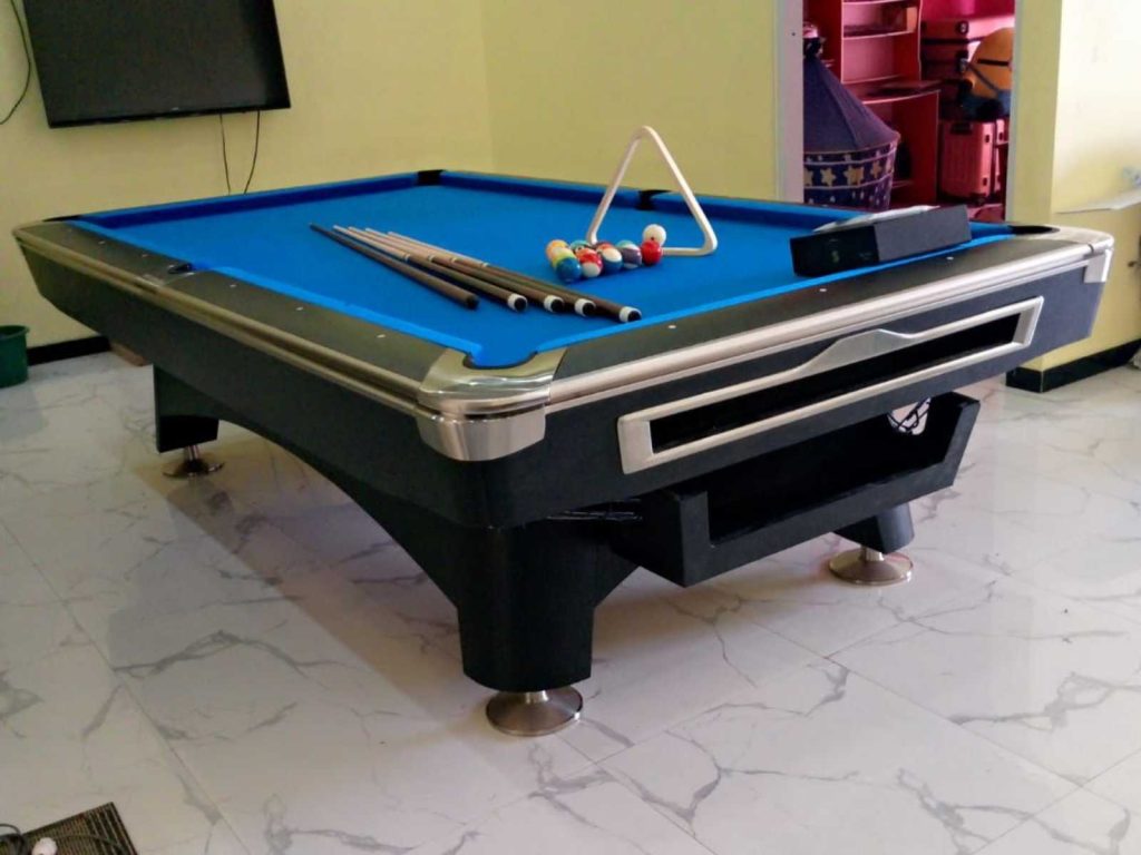Meja Billiard